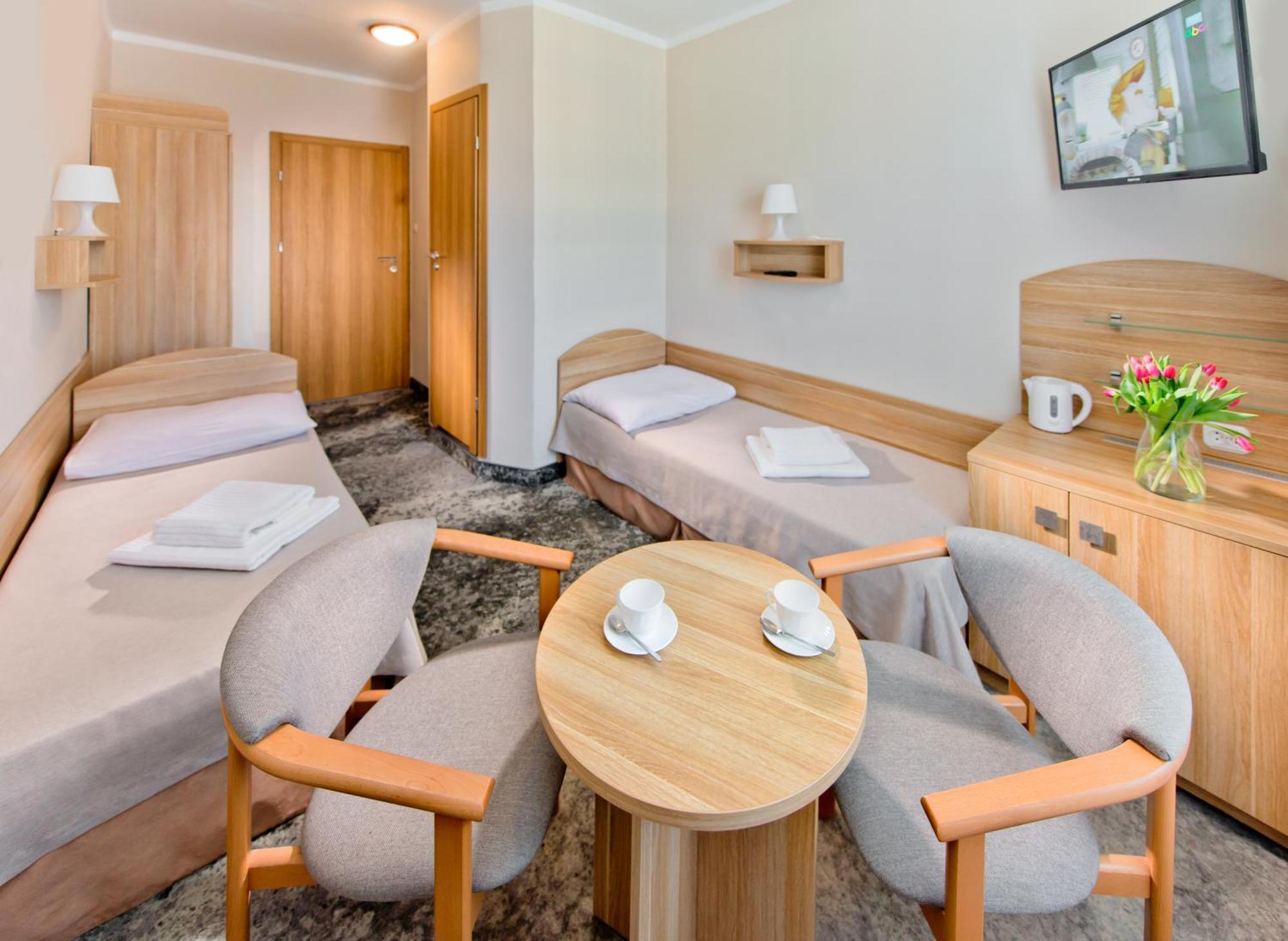 Piramida Medical Spa Mrzeżyno Exteriör bild